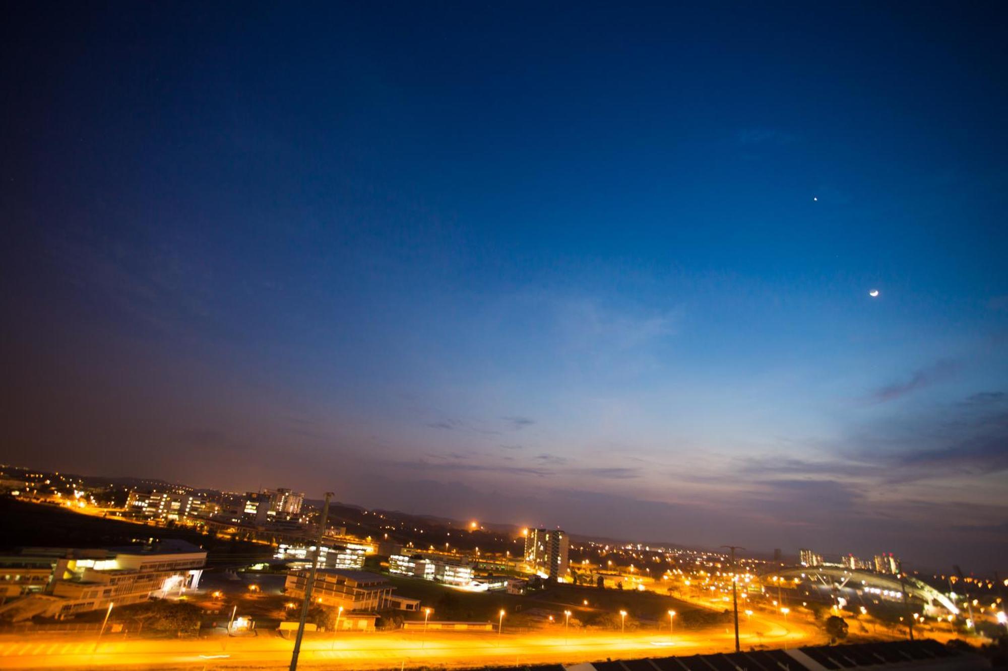 Econest Apartment By The One - Educity Nusajaya นุสาจายา ภายนอก รูปภาพ